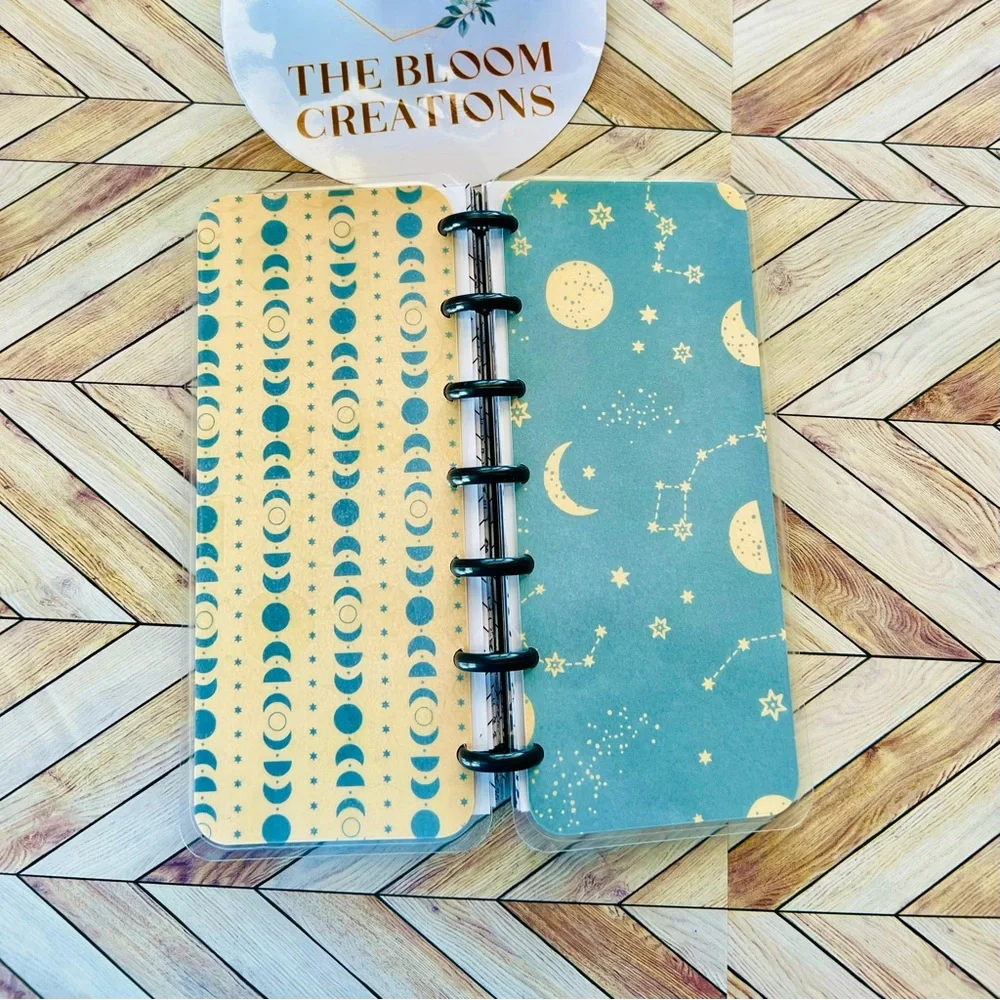 Happy planner skinny mini size weekly layout moon phases constellations stars
